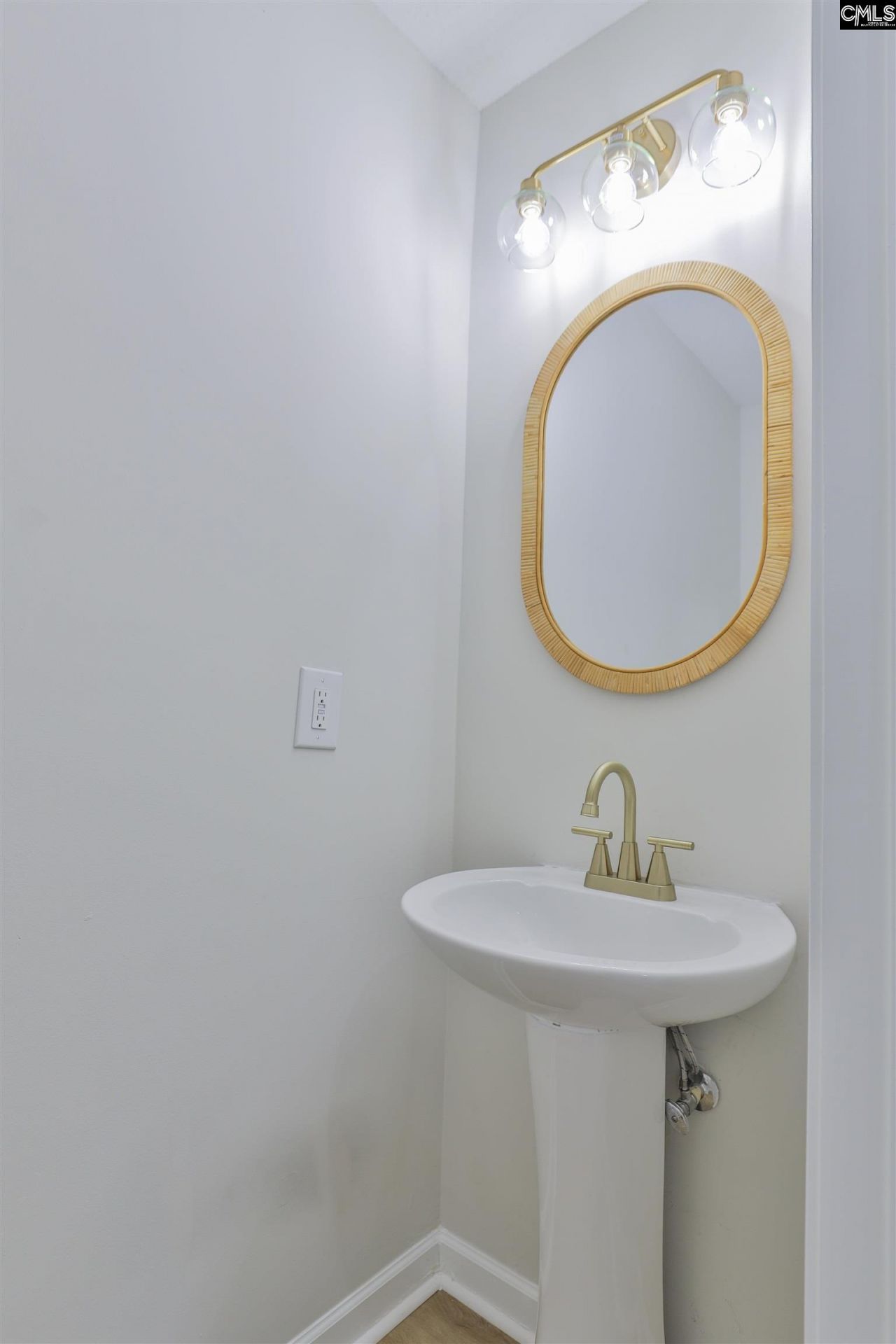 408 Waterville Drive  Photo 21