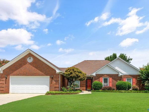 2322 Villaret Drive, Huntsville, AL 35803