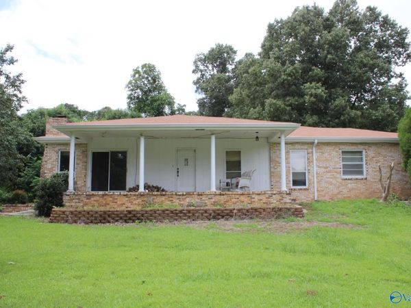 1372 Meltonsville Road, Guntersville, AL 35976
