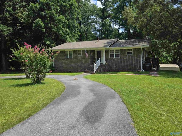 3878 Lake Hill Drive, Southside, AL 35907