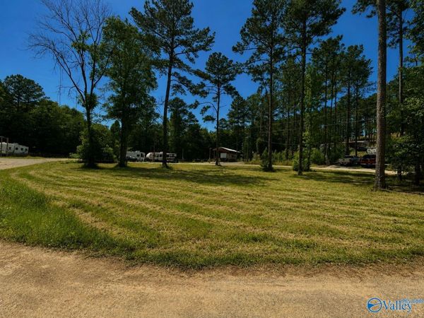1725 County Road 182, Unit 46-51, Cedar Bluff, AL 35959