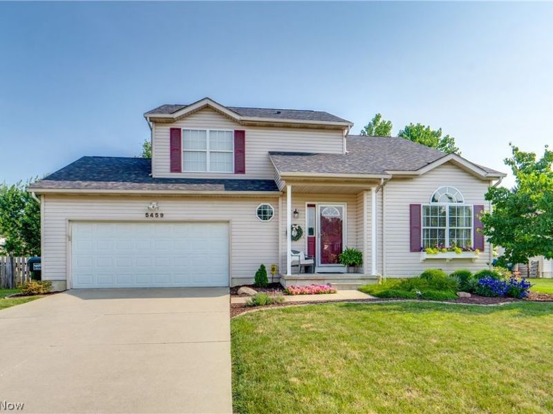 5459 Hancock Street SW, Canton, OH 44706 Photo 2