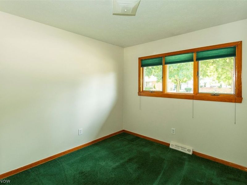 19155 Davinwood Drive , Cleveland, OH 44135 Photo 20