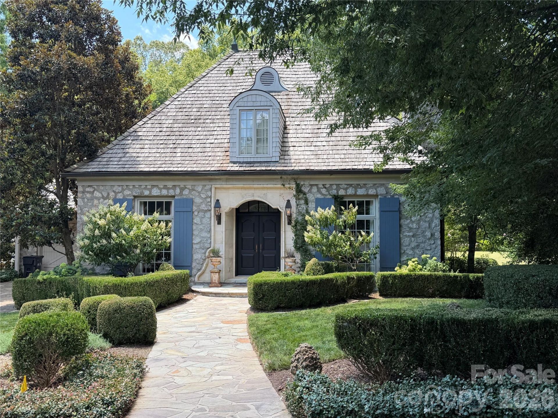 2214 La Maison Drive , Charlotte, NC 28226 Main Photo