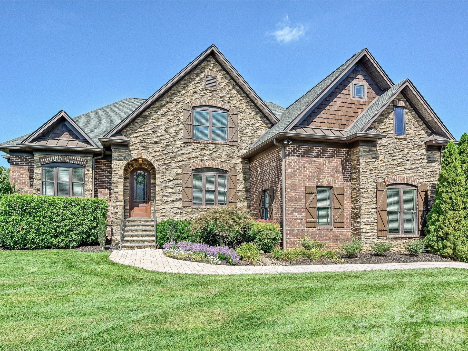 761 King Fredrick Lane Sw, Concord, NC 28027 Main Photo