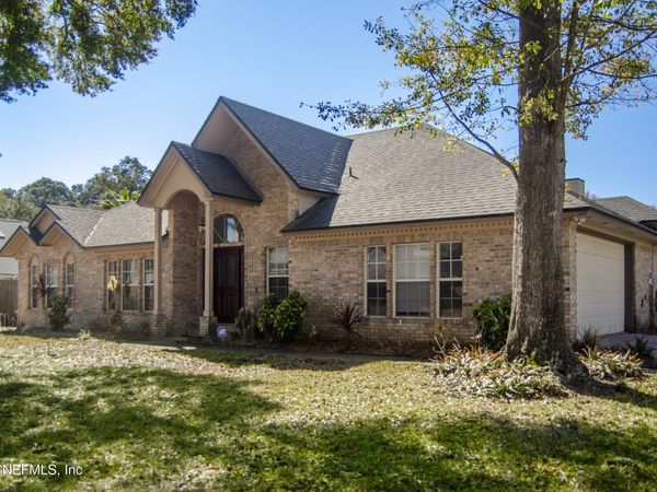 1906 BELLE ANGELINE Court, Jacksonville, FL 32223
