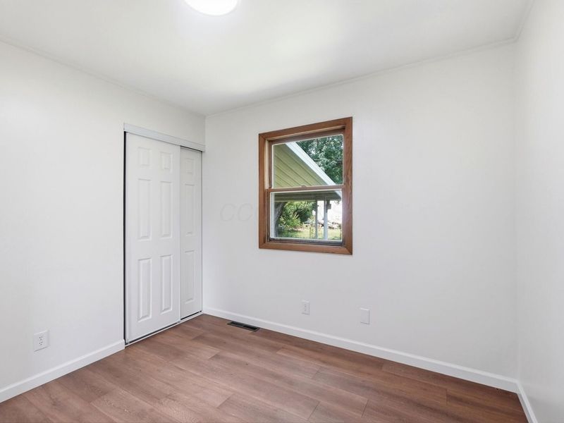 5474 Inlet Drive , Columbus, OH 43232 Photo 7