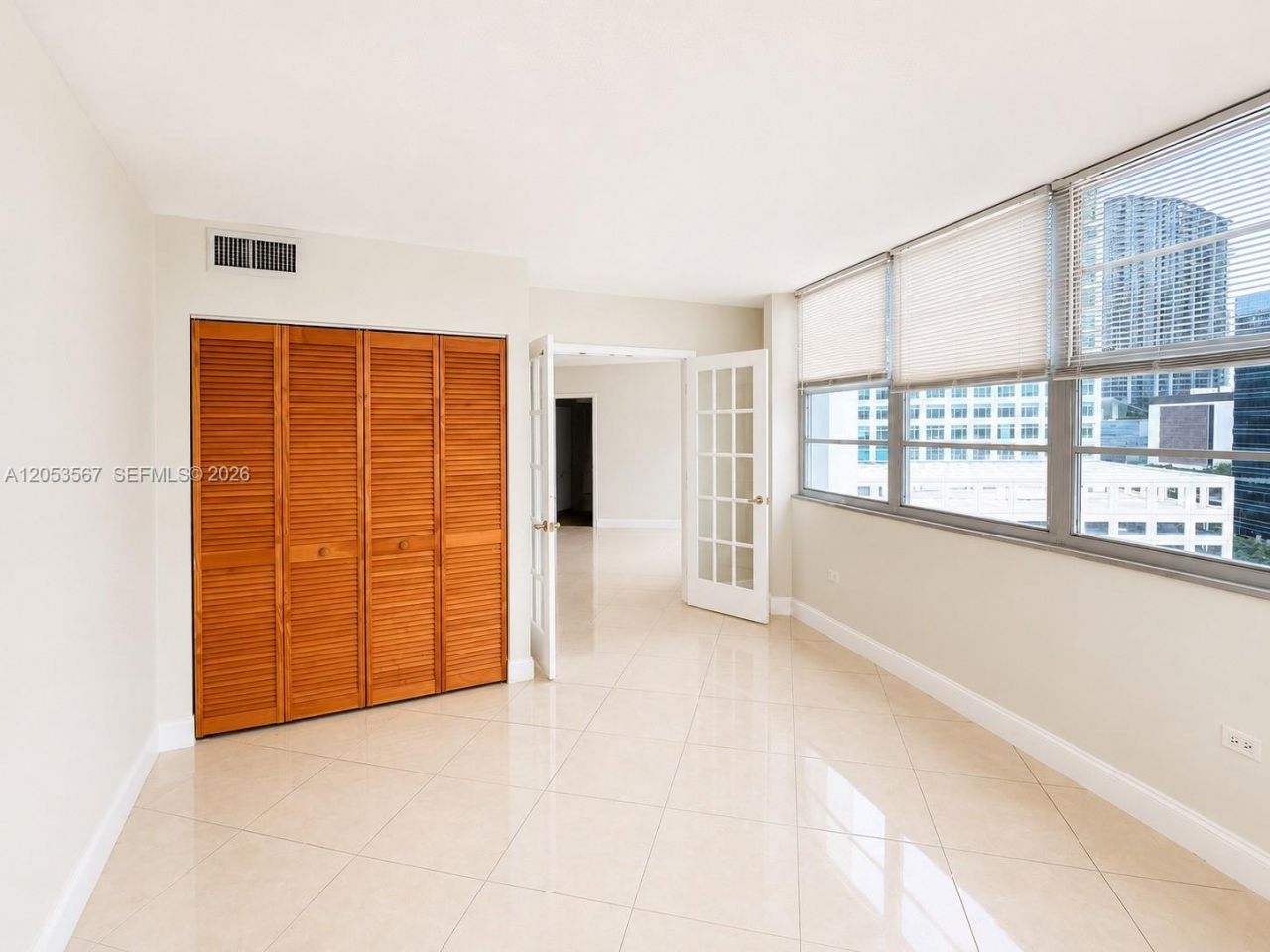 825 Brickell Bay Dr , Unit 1245, Miami, FL 33131 Photo
