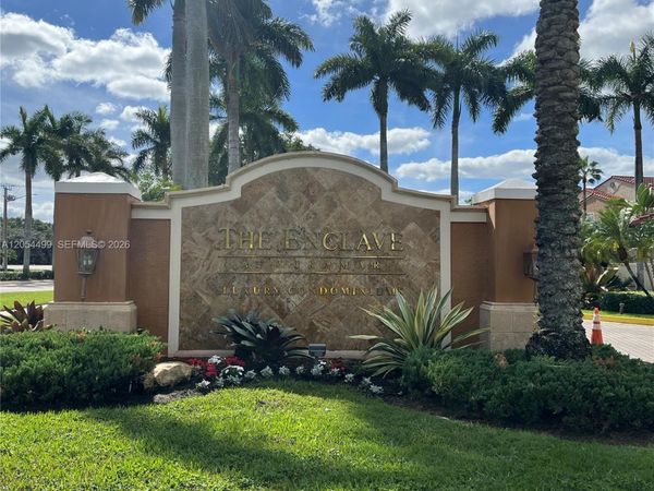 2011 Renaissance Blvd, Unit 208, Miramar, FL 33025