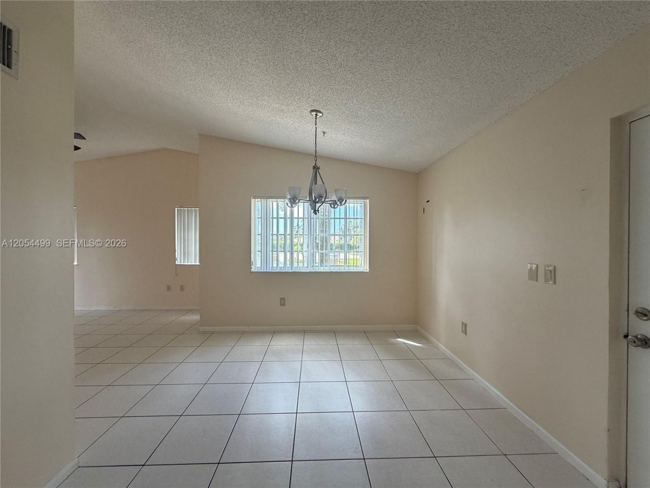 2011 Renaissance Blvd, Unit 208, Miramar, FL 33025 Photo