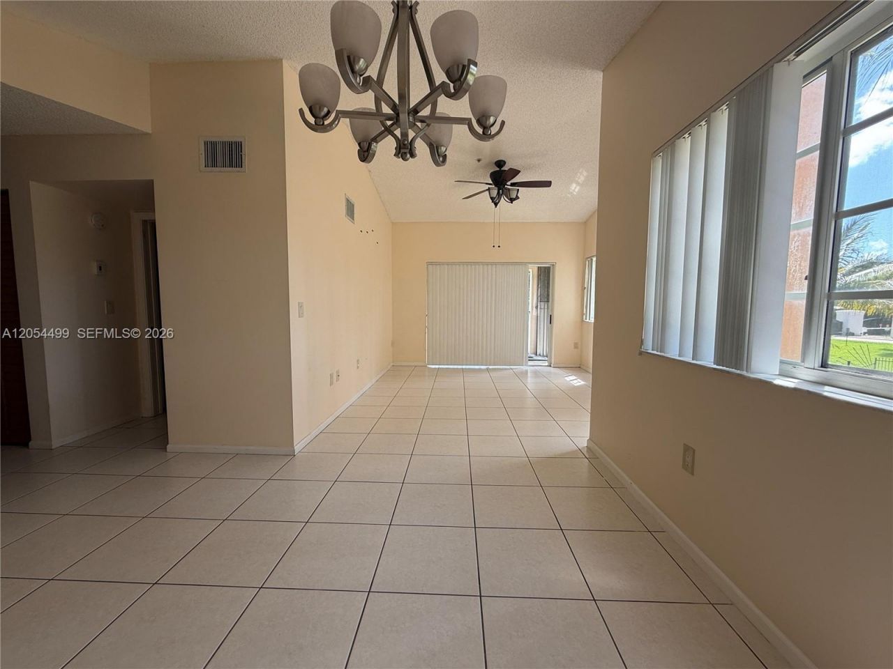 2011 Renaissance Blvd, Unit 208, Miramar, FL 33025 Photo