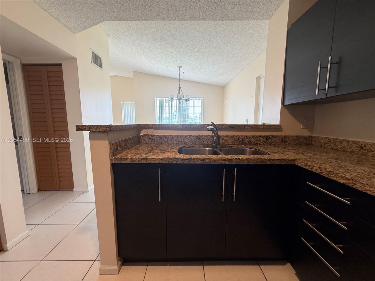 2011 Renaissance Blvd, Unit 208, Miramar, FL 33025 Photo