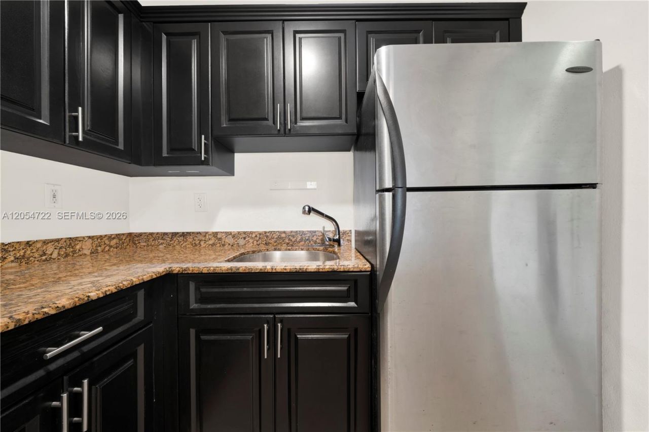 14500 SW 88th Ave , Unit 217, Palmetto Bay, FL 33176 Photo