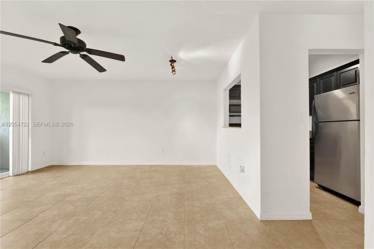 14500 SW 88th Ave , Unit 217, Palmetto Bay, FL 33176 Photo