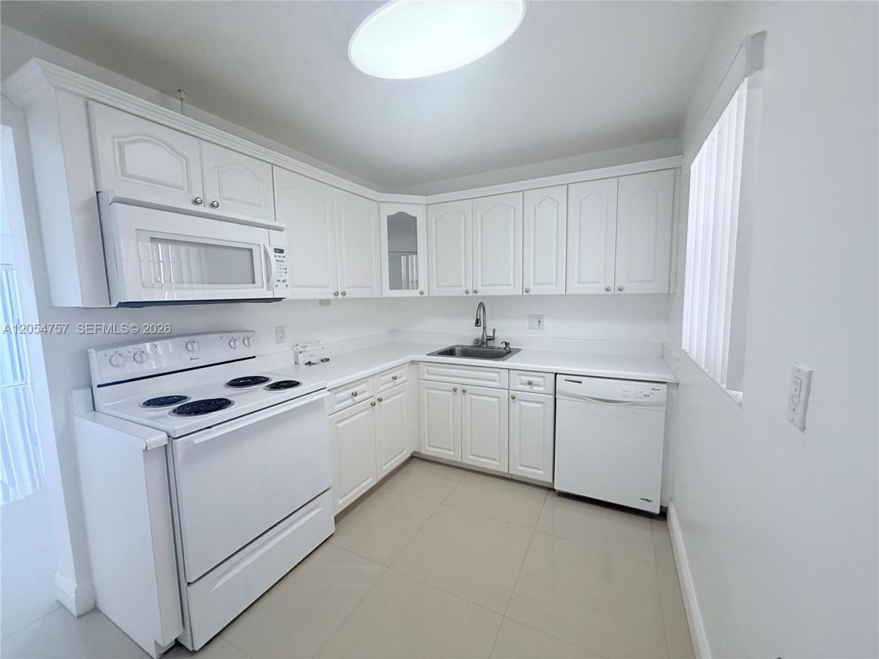 7755 SW 86th St , Unit C-303, Miami, FL 33143 Photo
