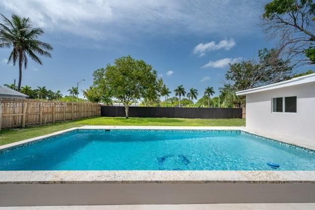 10040 SW 215th St , Cutler Bay, FL 33189 Photo