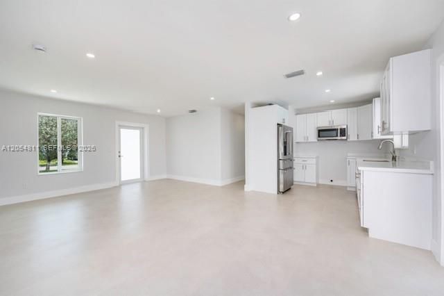 10040 SW 215th St , Cutler Bay, FL 33189 Photo