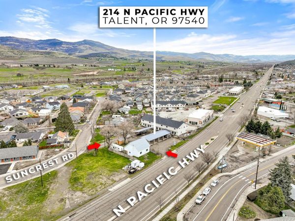 214 N Pacific Highway, Talent, OR 97540