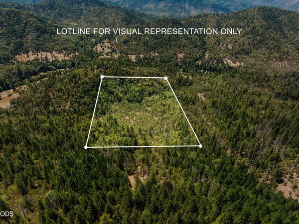 4199 Foots Creek Road, Rogue River, OR 97537