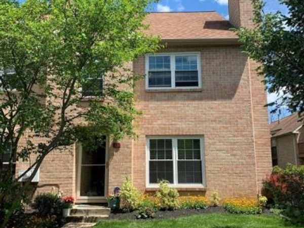 37 RAMPART DRIVE, CHESTERBROOK, PA 19087
