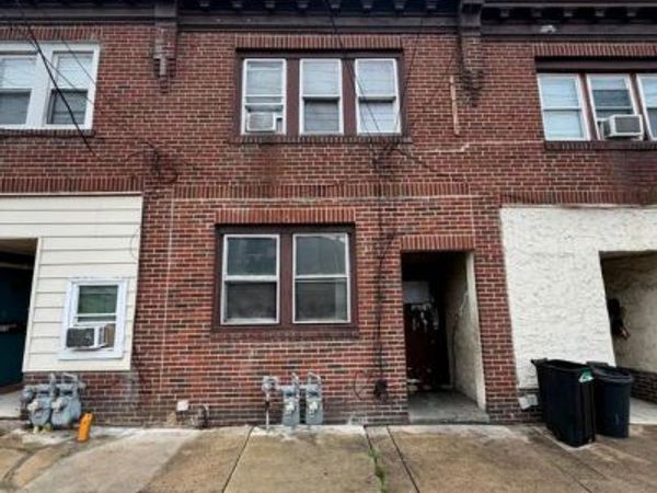 51 S MACDADE BOULEVARD , Unit APT A, DARBY, PA 19023