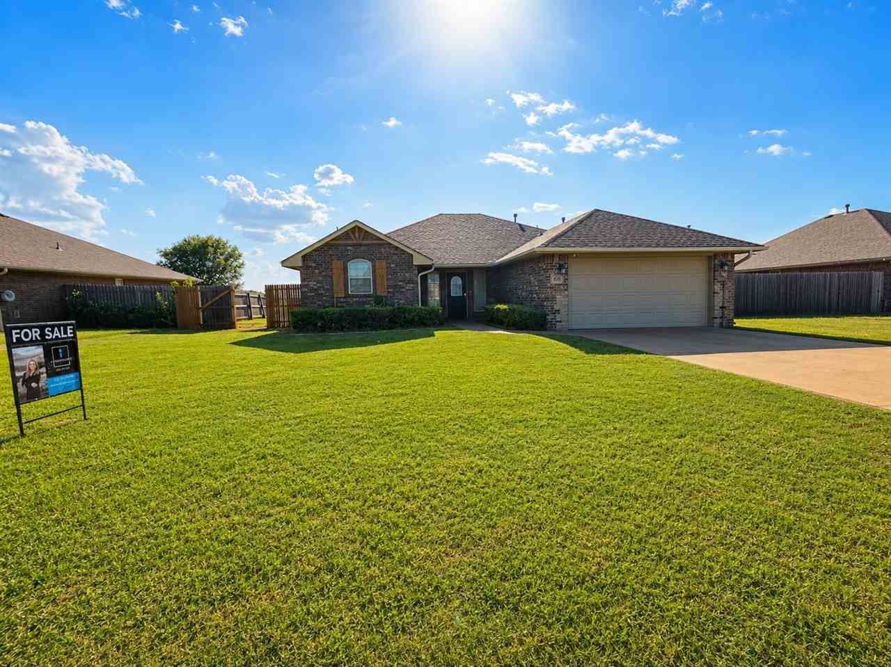 108 S 6th Ave, Sterling, OK 73567 Main Photo