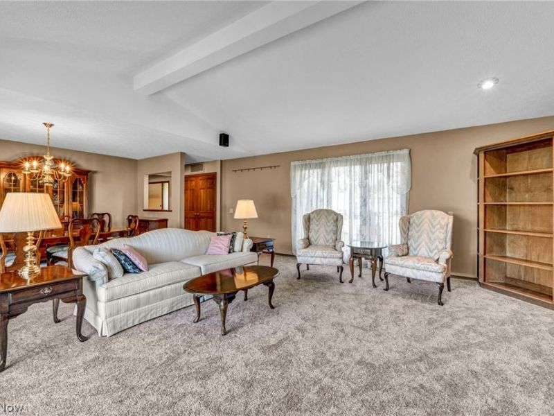 32912 Woodstone Circle, North Ridgeville, OH 44039 Photo 10