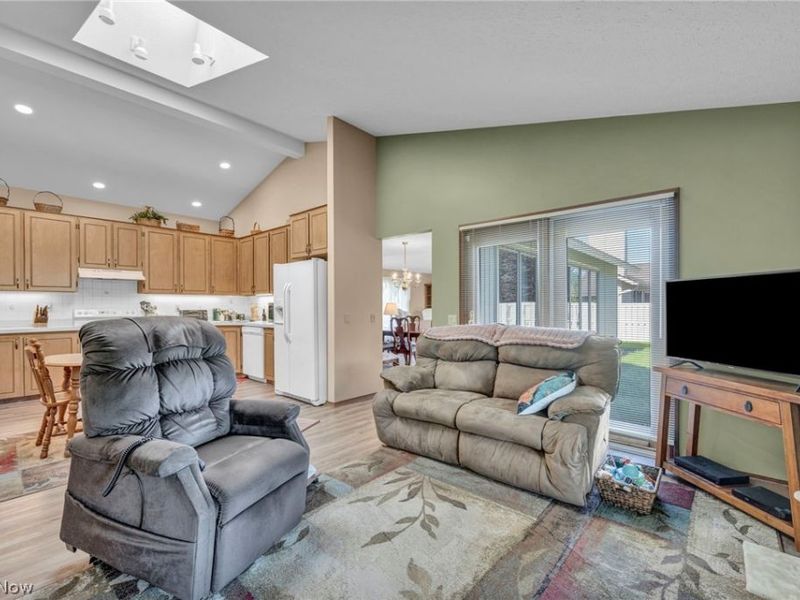 32912 Woodstone Circle, North Ridgeville, OH 44039 Photo 15