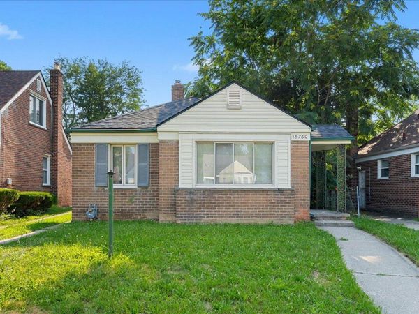 18760 Faust Avenue, Detroit, MI 48219