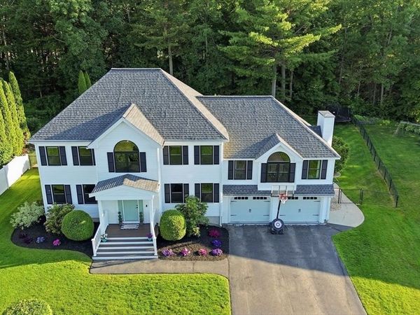 238 Mitchell G Dr, Tewksbury, MA 01876