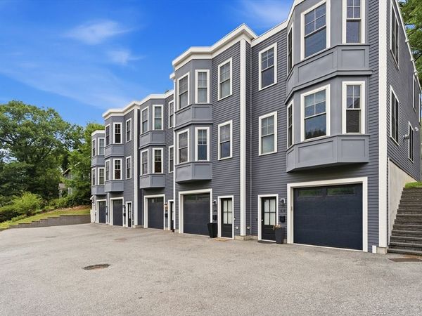 577 Baker St, Unit 581, Boston, MA 02132