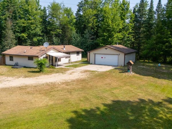 9230 Monroe Road, Lake, MI 48632