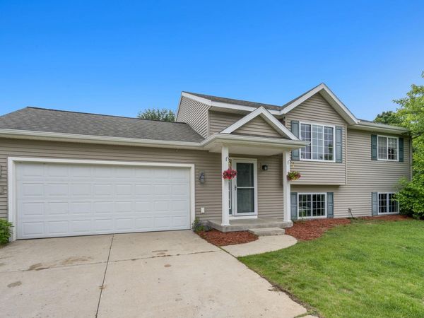 4769 Sandtrap Drive, Traverse City, MI 49685