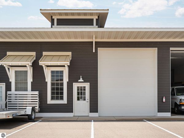 3903 Blair Valley Road, Unit 10, Traverse City, MI 49685