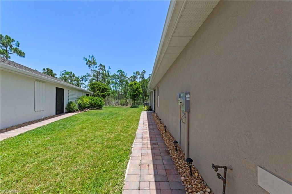20615 Plumwood Loop, North Fort Myers, FL 33917 Photo