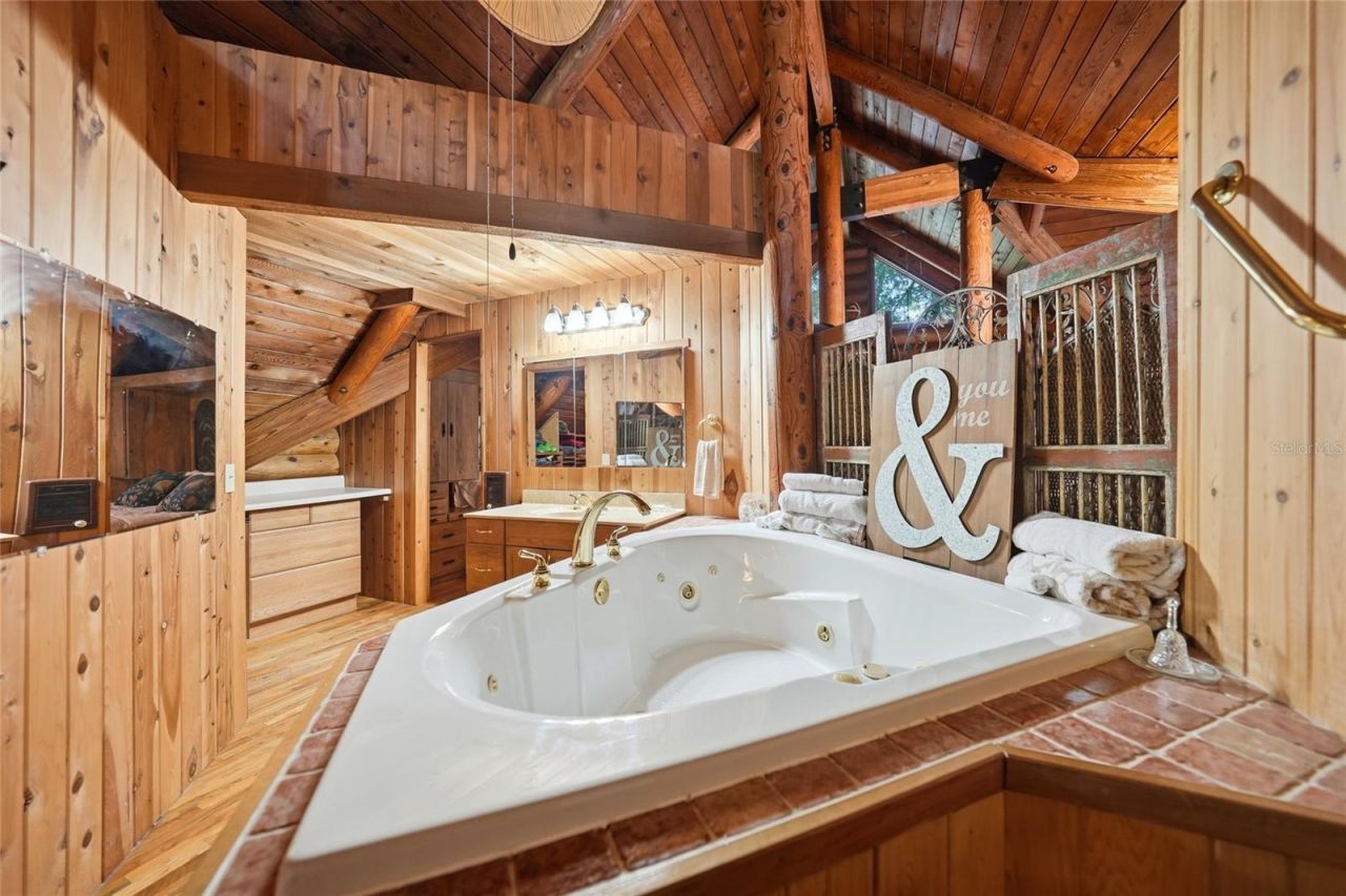 8199 W Pinoak Court , Homosassa, FL 34448 Photo
