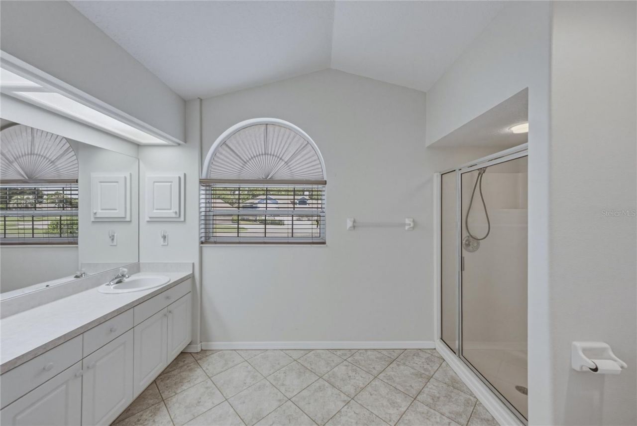 6232 Huntington Drive , Zephyrhills, FL 33542 Photo