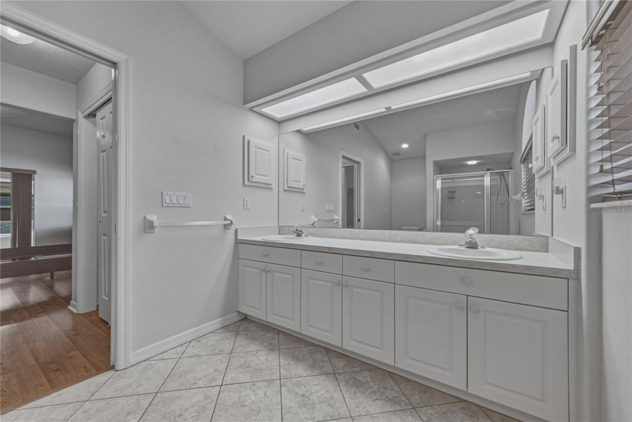 6232 Huntington Drive , Zephyrhills, FL 33542 Photo