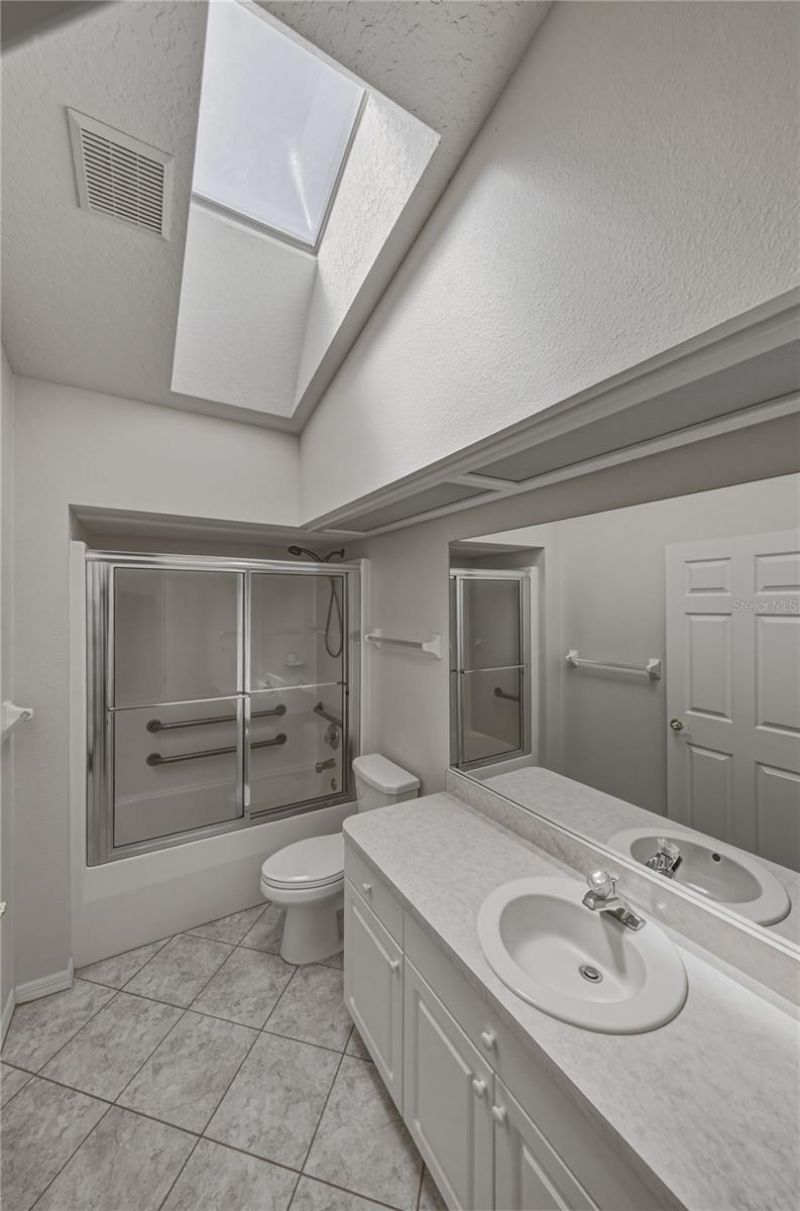 6232 Huntington Drive , Zephyrhills, FL 33542 Photo