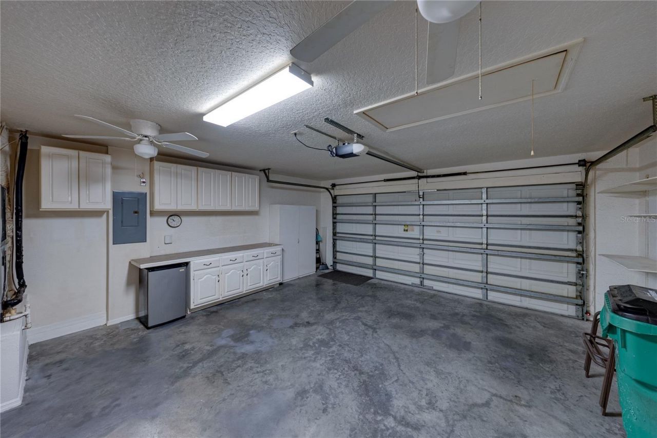 6232 Huntington Drive , Zephyrhills, FL 33542 Photo
