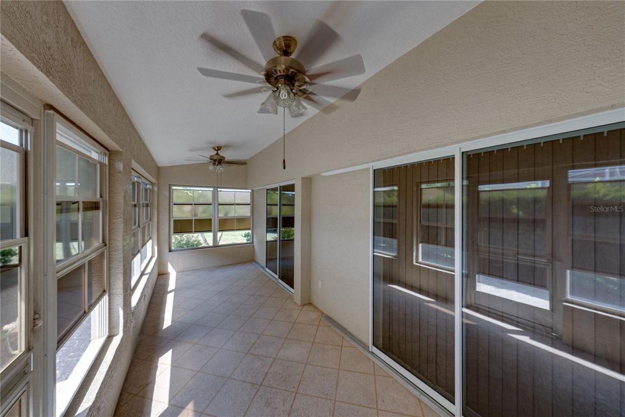 6232 Huntington Drive , Zephyrhills, FL 33542 Photo