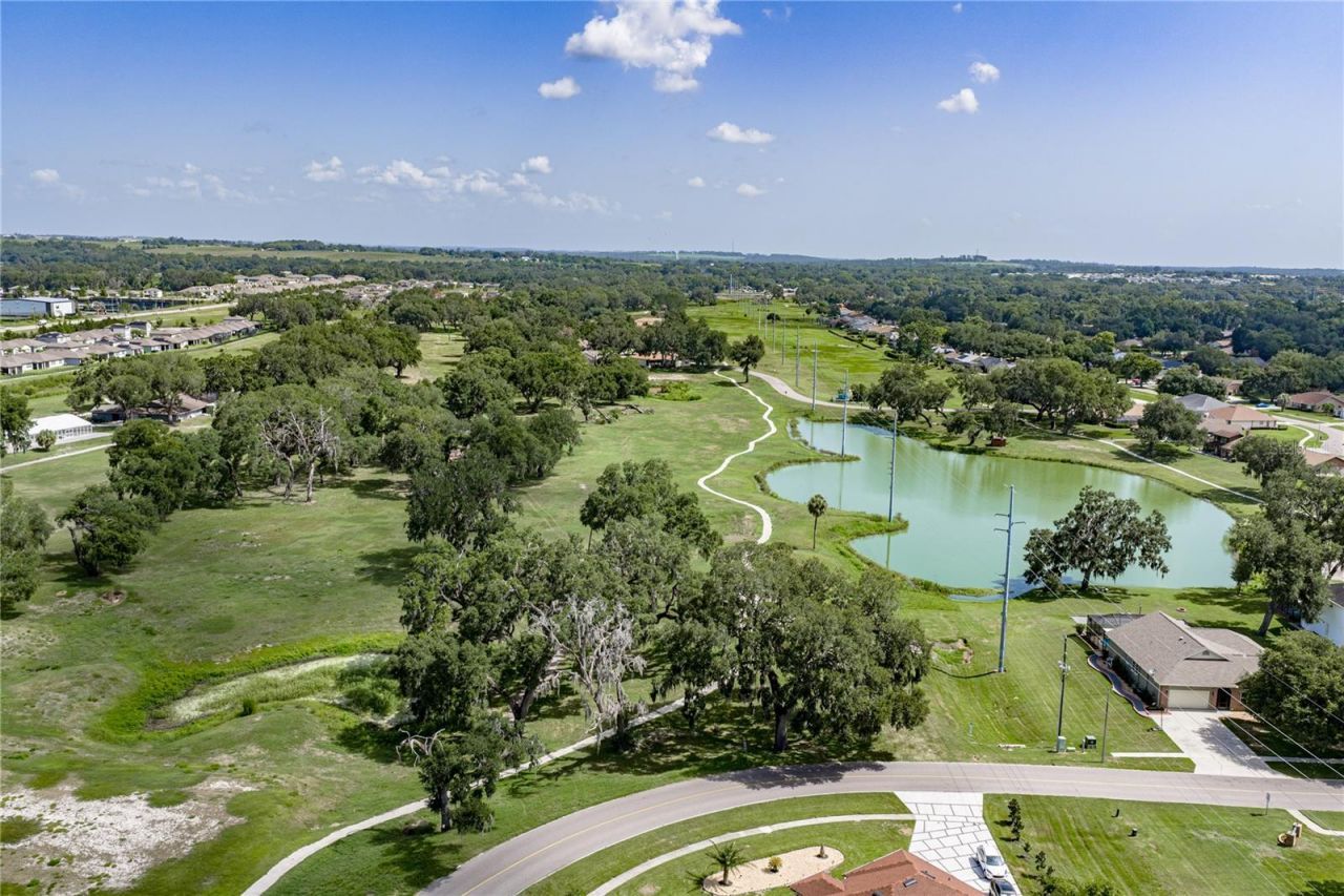 6232 Huntington Drive , Zephyrhills, FL 33542 Photo