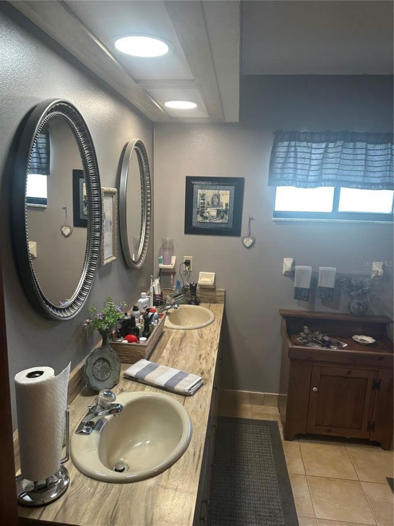2283 Renton Lane , Spring Hill, FL 34609 Photo