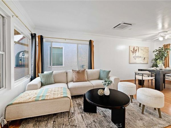 1227 E 1st , Unit 2F, Long Beach, CA 90802