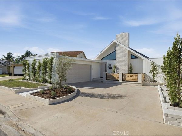 1788 Hawaii Circle, Costa Mesa, CA 92626