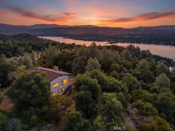 13420 Point Lakeview Road , Lower Lake, CA 95457