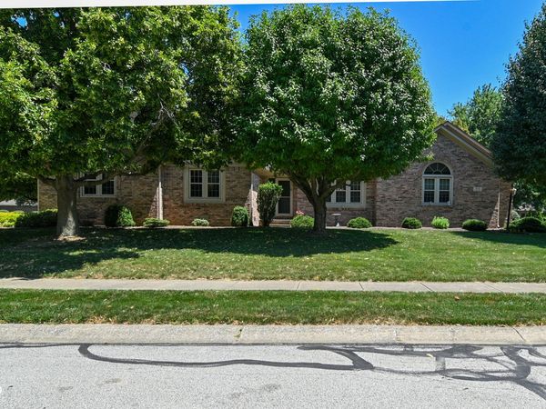 675 Caesar Drive , Avon, IN 46123