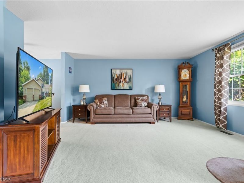 2668 Serra Vista Drive , Stow, OH 44224 Photo 3