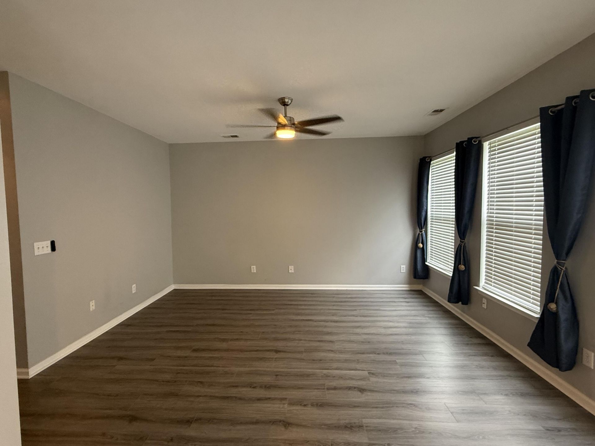 194 Avonshire Drive Photo 9