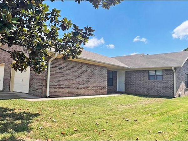 1949 - 1951 S 18th Street, Rogers, AR 72758